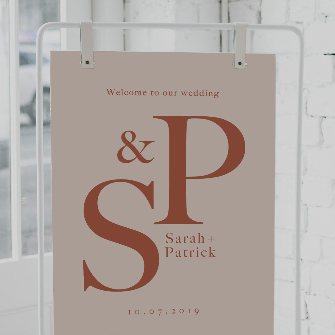 INITIAL WELCOME SIGN ORANGE / PINK – Papier Hq